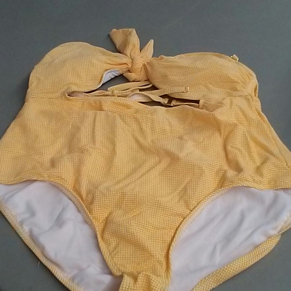 🆕 Lg size swim suit